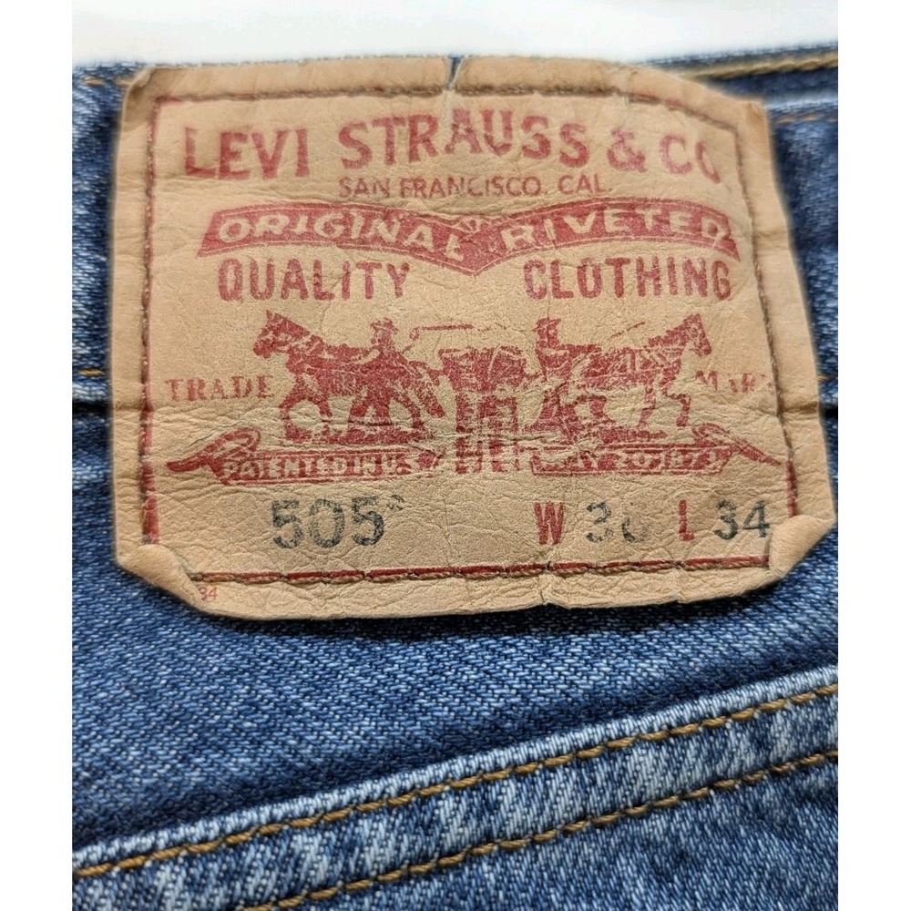 Levi's 505 Jeans Mens 36x34 Blue Straight Fit Regular Wash Denim Lesotho 3405 - Picture 9 of 12